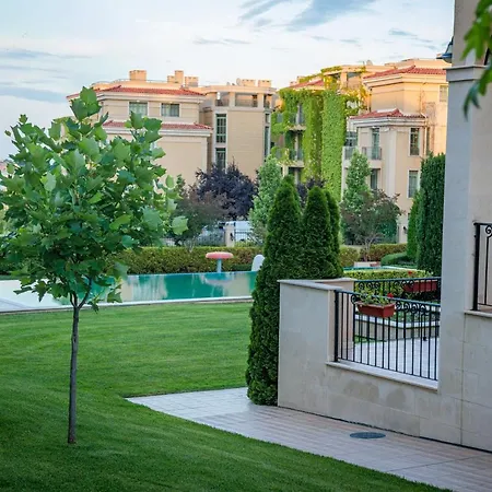 Studio In Atia Close To Tzarski شقة *